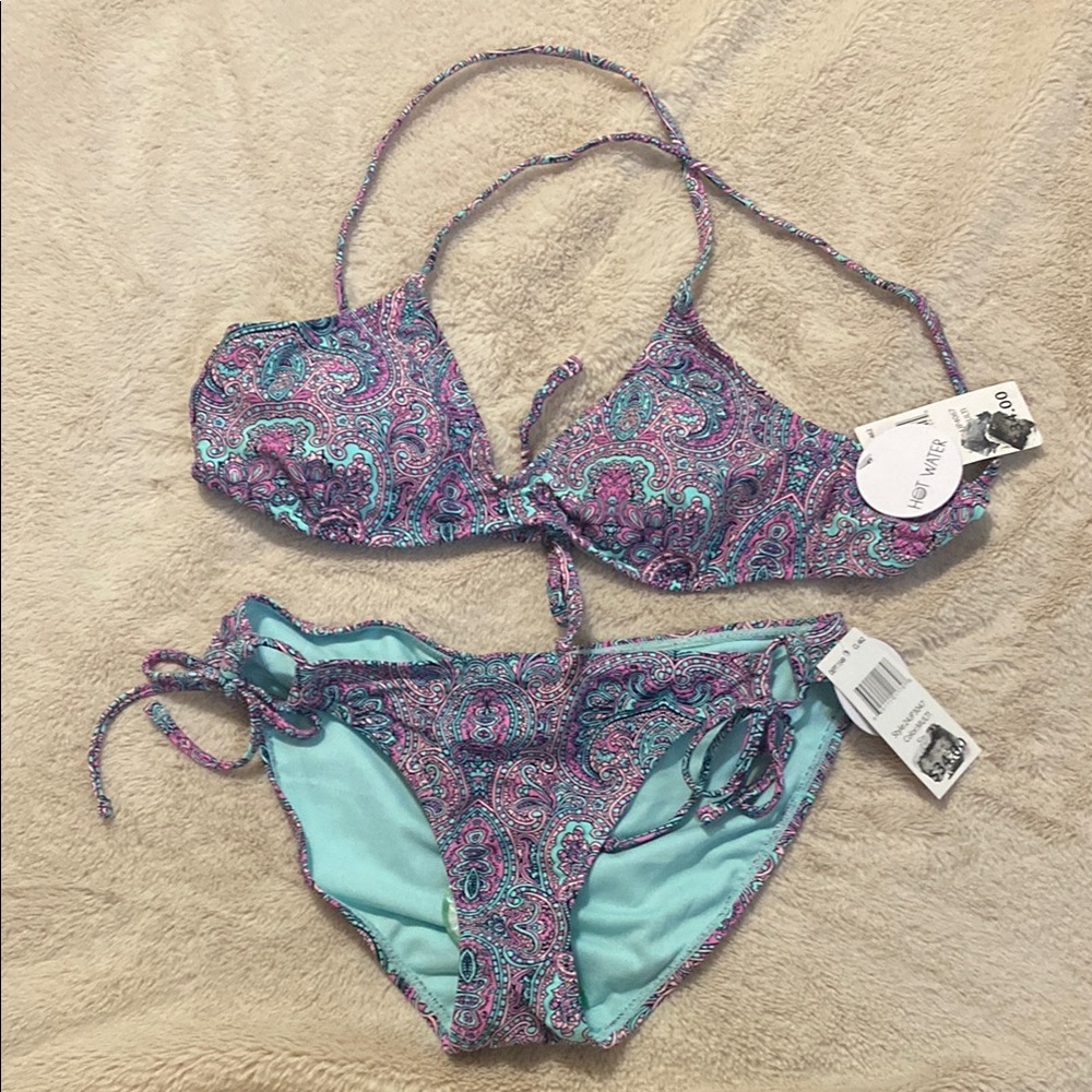 Hot Water Paisley Bikini Set‎
